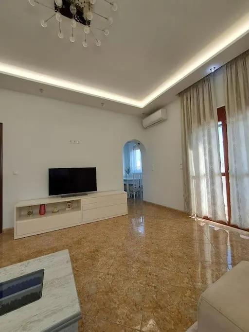 Olmar'S Guest House دراس ألبانيا